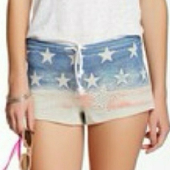 ONLY 1 LEFT! MISS ME stars/stripes shorts - Picture 2 of 2